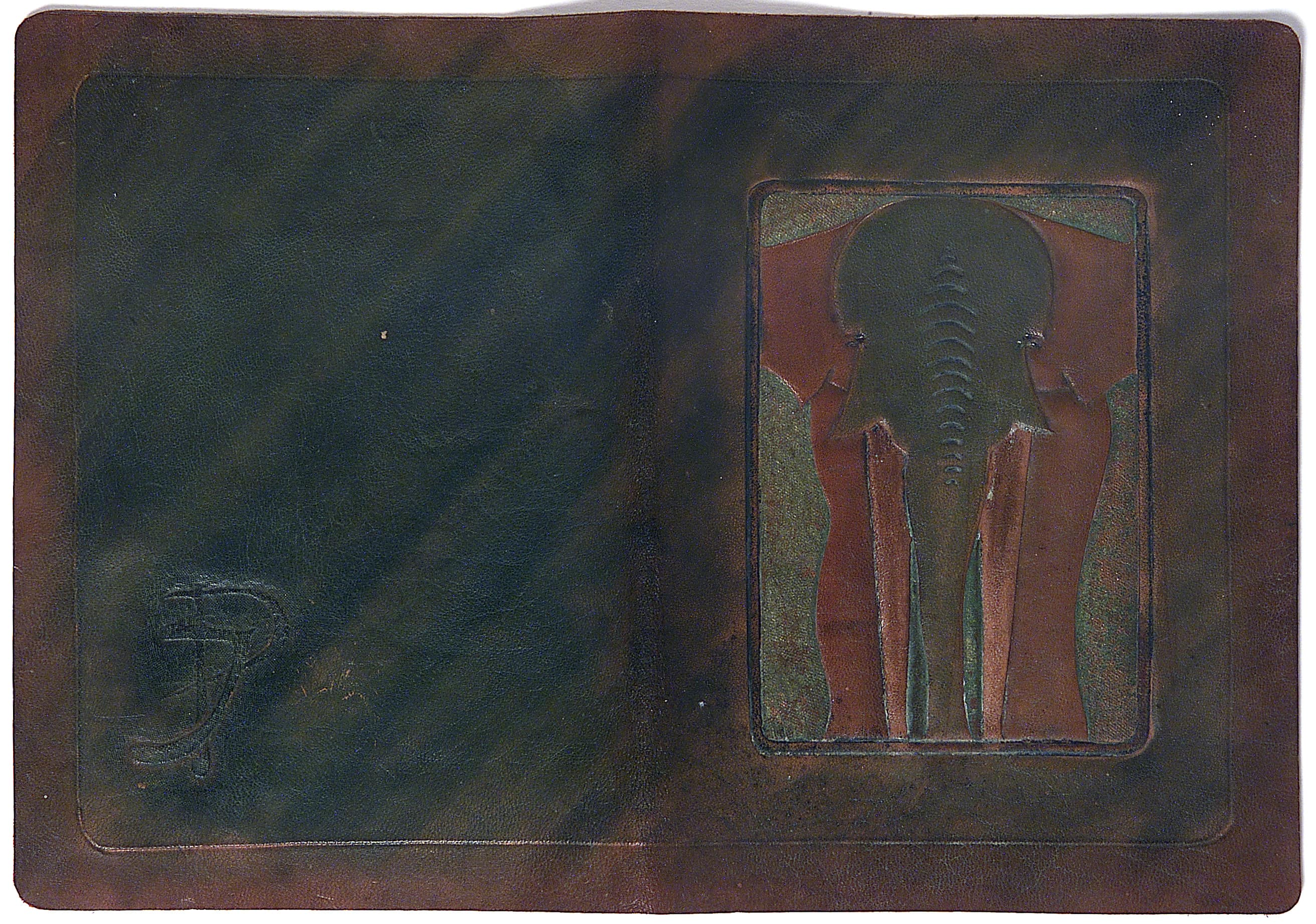Portefeuille éléphant, vers 1903.